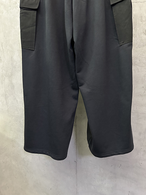 バレンシアガスーパーコピー Balenciaga 前後スプライスワークカジュアルパンツ