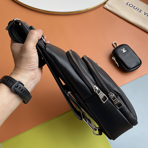 ルイヴィトン 新しいファッションメンズチェストバッグ