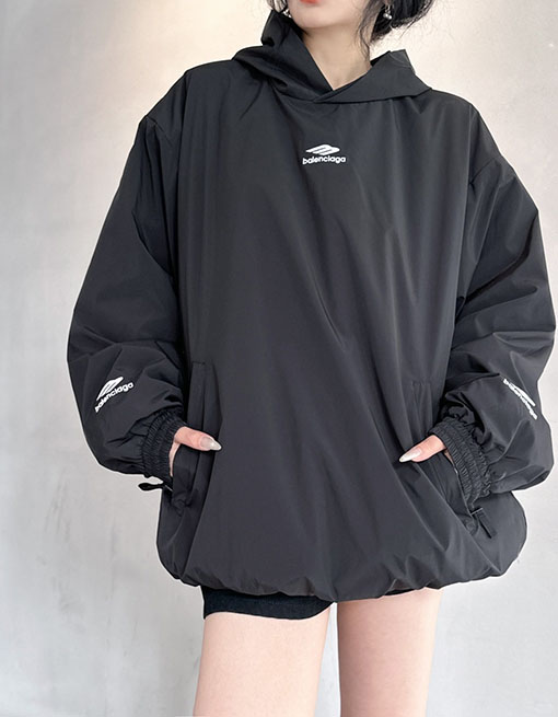 バレンシアガ BALENCIAGA ロゴジャカードフード付きスウェットシャツ