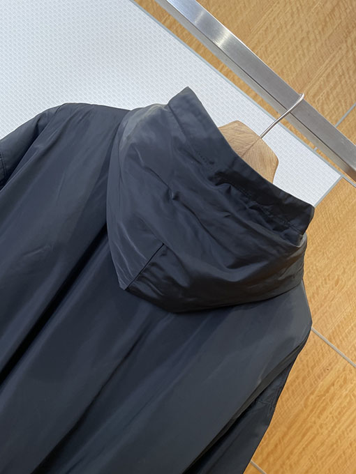 バレンシアガ BALENCIAGA ロゴジャカードフード付きスウェットシャツ