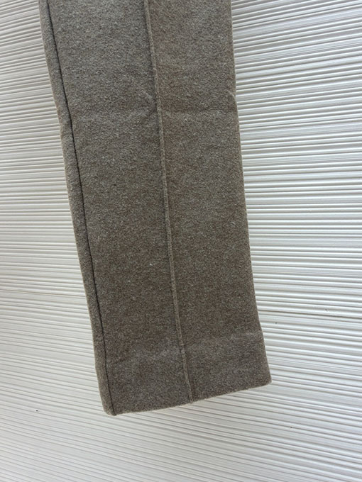 ディオールスーパーコピー モノグラムウールとカシミアのストレートレッグパンツ