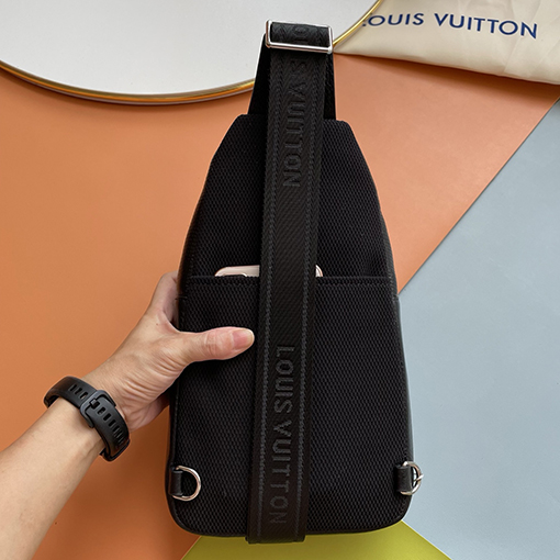 ルイヴィトン 新しいクラシックメンズチェストバッグ
