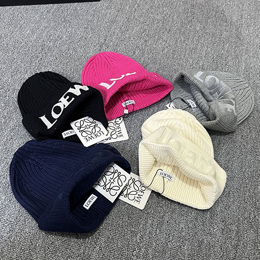 ロエベコピー LOEWE 公式サイトのクラシックニット帽