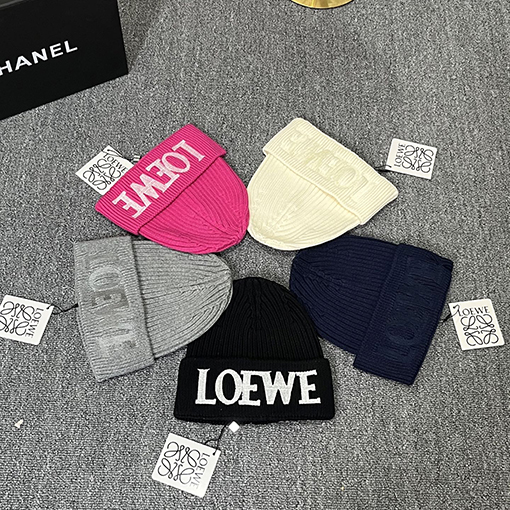 ロエベコピー LOEWE 公式サイトのクラシックニット帽
