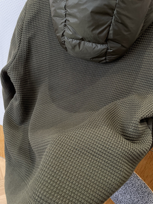 モンクレール 刺繍パッチワークフード付きダウンジャケット