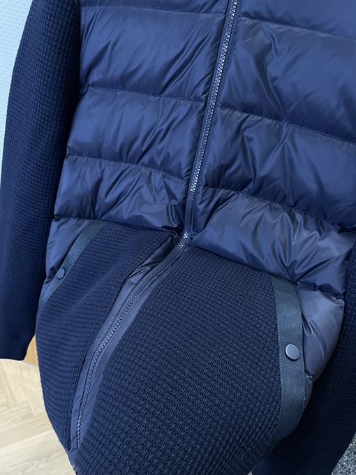 モンクレール 刺繍パッチワークフード付きダウンジャケット