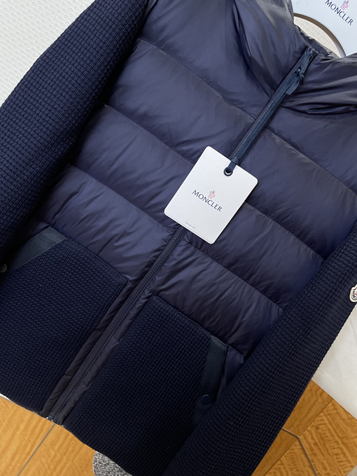 モンクレール 刺繍パッチワークフード付きダウンジャケット