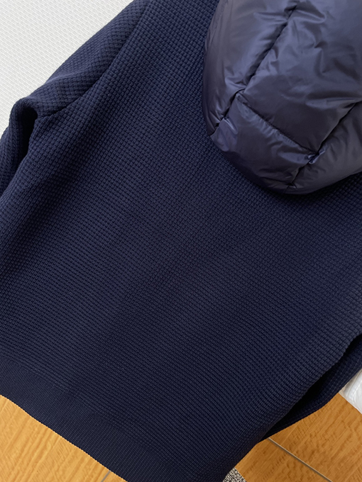 モンクレール 刺繍パッチワークフード付きダウンジャケット