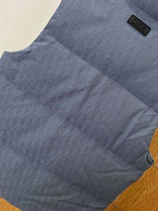 ディオールコピー ダークパターンジャカードスタンドカラーダウンベスト