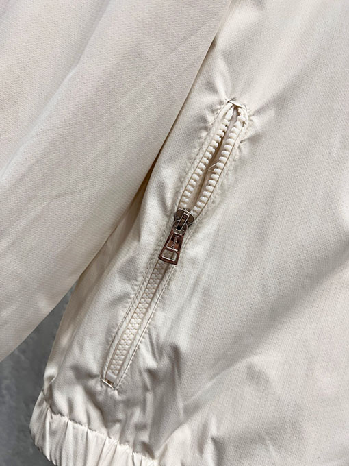 バーバリー 公式サイトと同じスタイルメンズジャケット