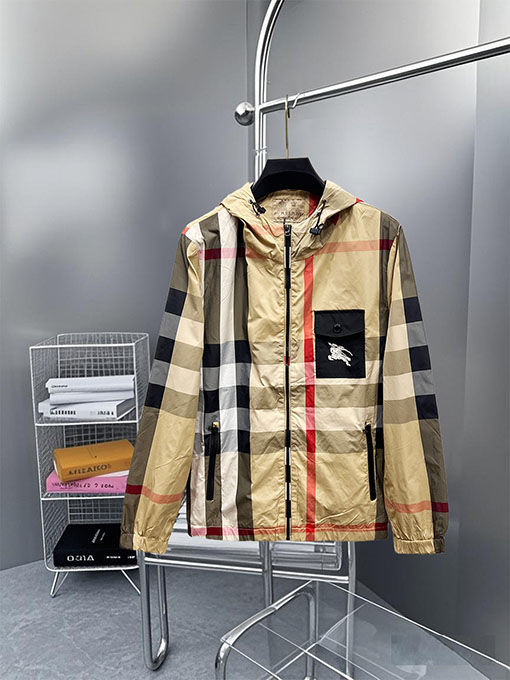 バーバリー 公式サイトと同じジャケット