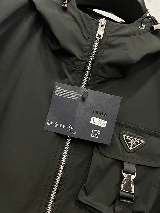 プラダスーパーコピー 新しいトライアングルロゴメンズジャケット