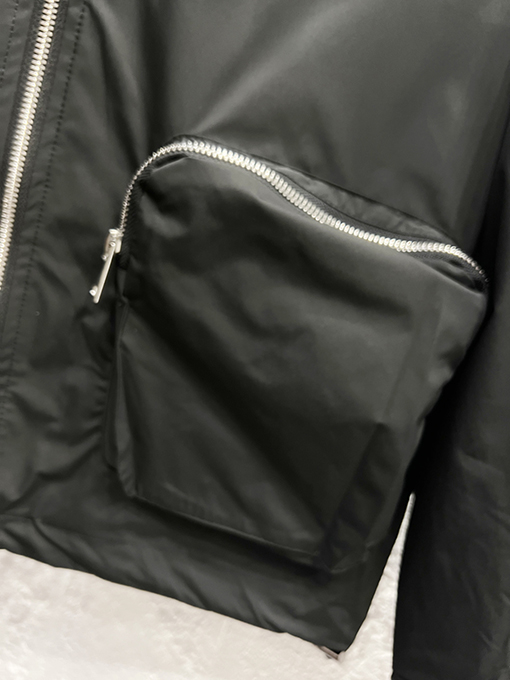 プラダスーパーコピー 新しいトライアングルロゴメンズジャケット