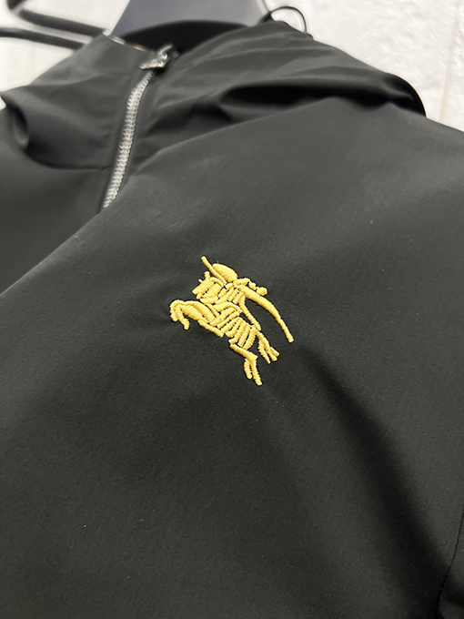 バーバリー 公式サイトと同じスタイルメンズクラシックジャケット