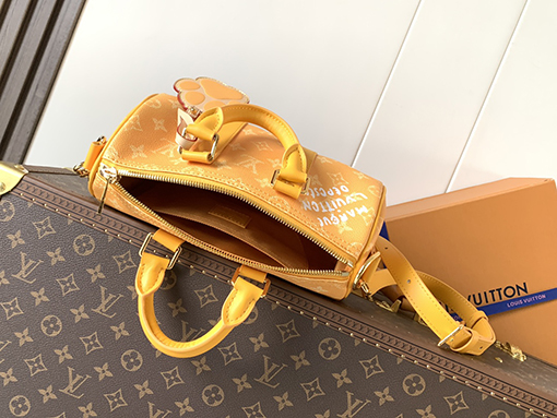 ルイヴィトン Keepall Bandoulière Monogram Surfin クラシックなハンドバッグ M13166