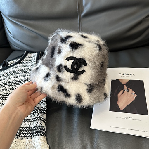 シャネルスーパーコピー ミンクの毛皮の漁師の帽子