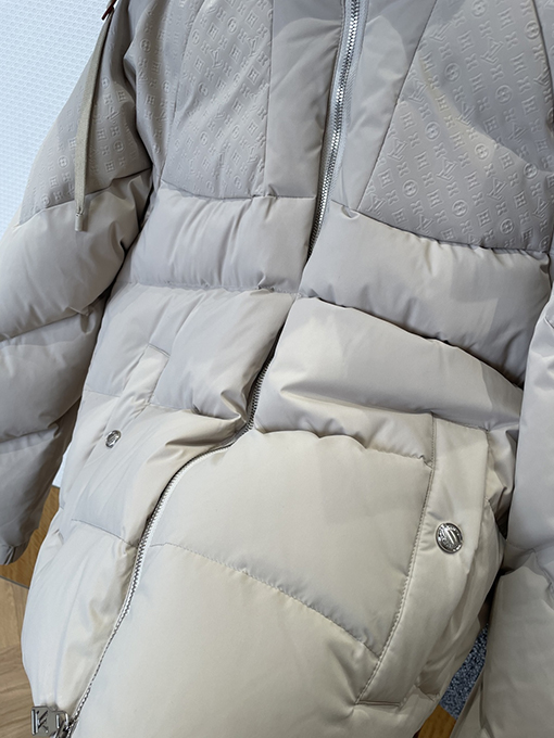 ルイヴィトン LOUIS VUITTON 取り外し可能な袖パッチフードダウンジャケット