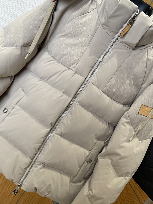 ルイヴィトン LOUIS VUITTON 取り外し可能な袖パッチフードダウンジャケット