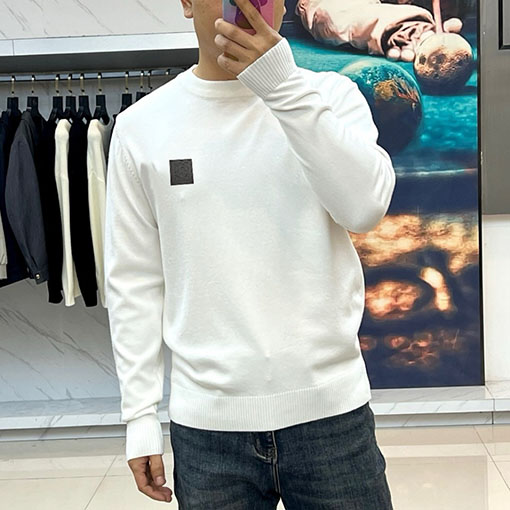 ロエベ メンズカジュアルニットセーター