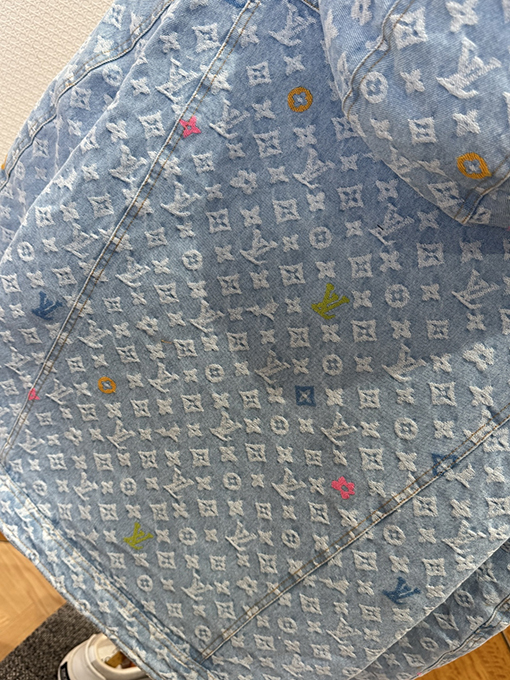 ルイヴィトン カラフルなジャカードのフード付きデニムダウンジャケット