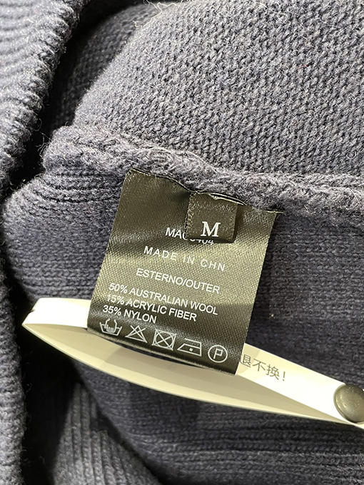 ボッテガヴェネタ Vネックニットセーター