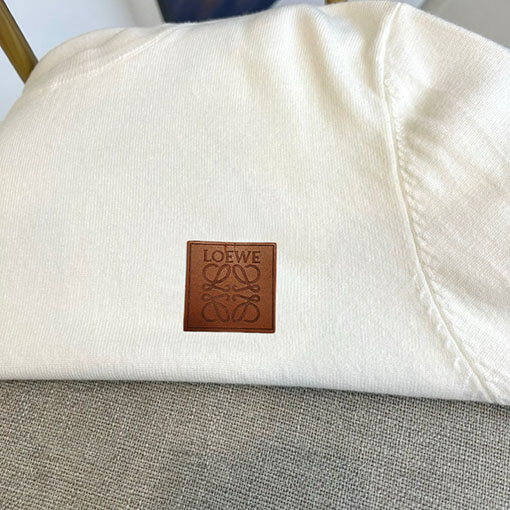 ロエベ メンズカジュアルプルオーバーニットセーター