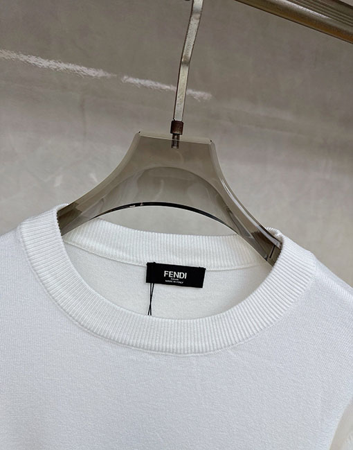 フェンディ 新作メンズカジュアルプルオーバーニットセーター