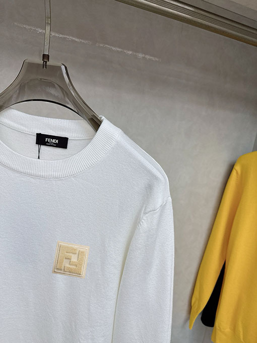 フェンディ 新しいメンズカジュアルニットセーター