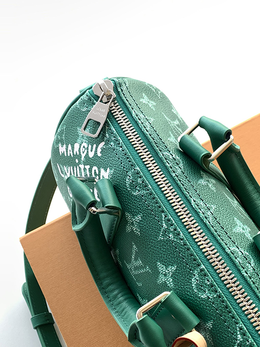 ルイヴィトンコピー Keepall Bandoulière Monogram Surfin 夏のレトロハンドバッグ M12684