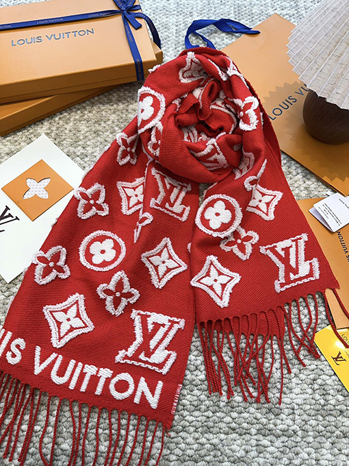 ルイヴィトンスーパーコピー 3D Monogram 新しいスカーフ