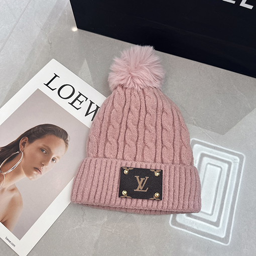 ルイヴィトン 新作ポンポンニット帽