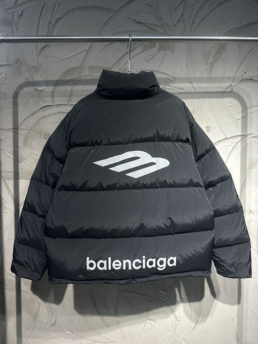 【美品】BALENCIAGA22AW 総柄ダウン 681883TML339378 BALENCIAGA バレンシアガ 総柄ダウンジャケット メンズ44 ブラック