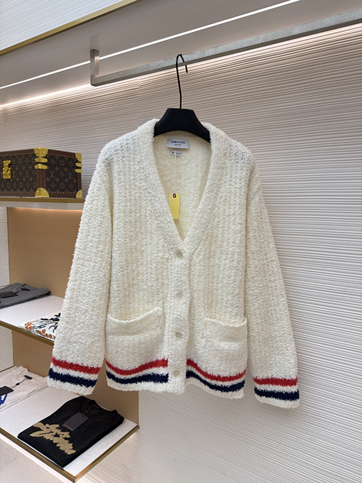 トムブラウン Vネックカーディガン