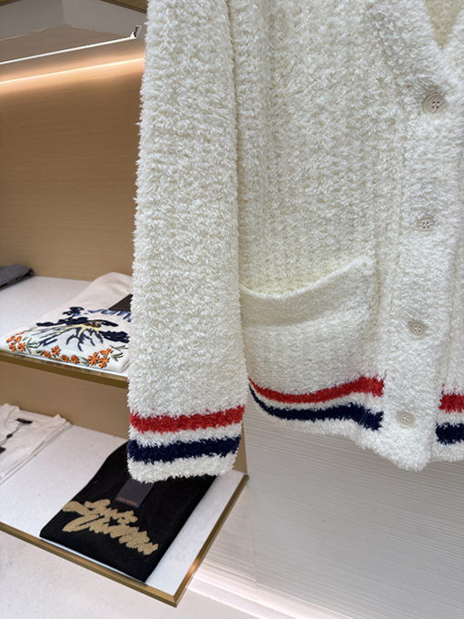 トムブラウン Vネックカーディガン