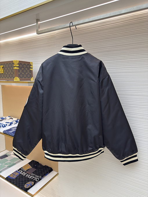 ルイヴィトン カラーダイヤモンドパッチコットンパディングジャケット