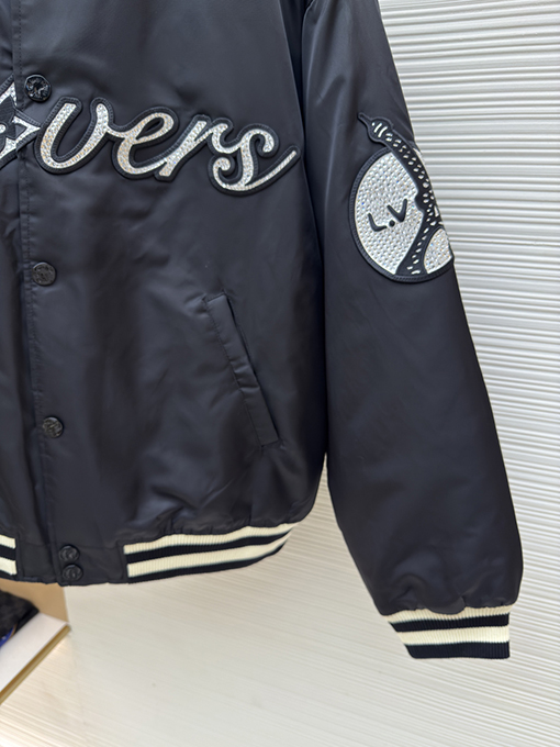 ルイヴィトン カラーダイヤモンドパッチコットンパディングジャケット