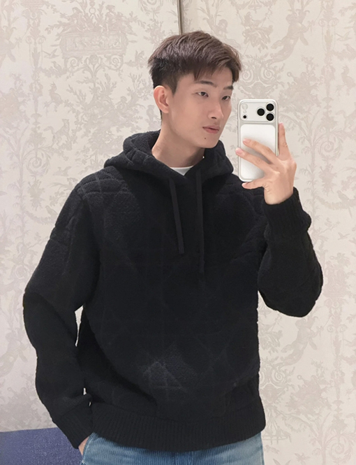 ディオール ダイヤモンド柄ジャカードニットパーカー