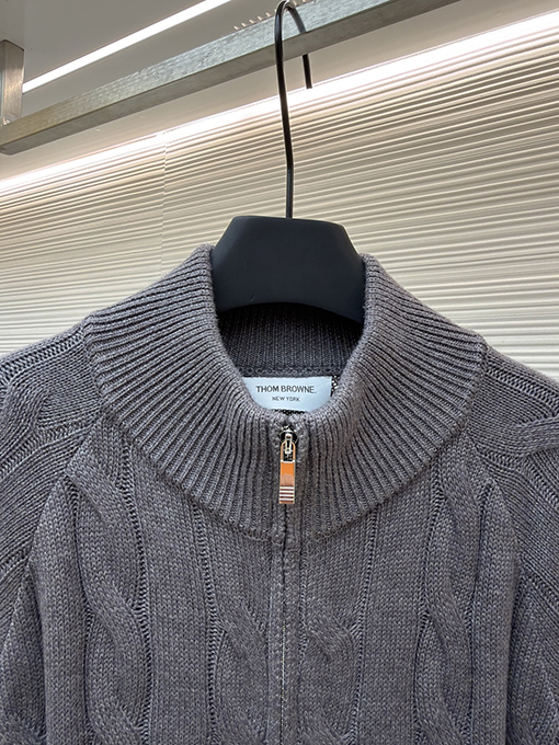 トムブラウンコピー ケーブルニットジャカードジッパーセーター