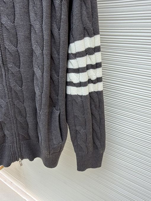 トムブラウンコピー ケーブルニットジャカードジッパーセーター