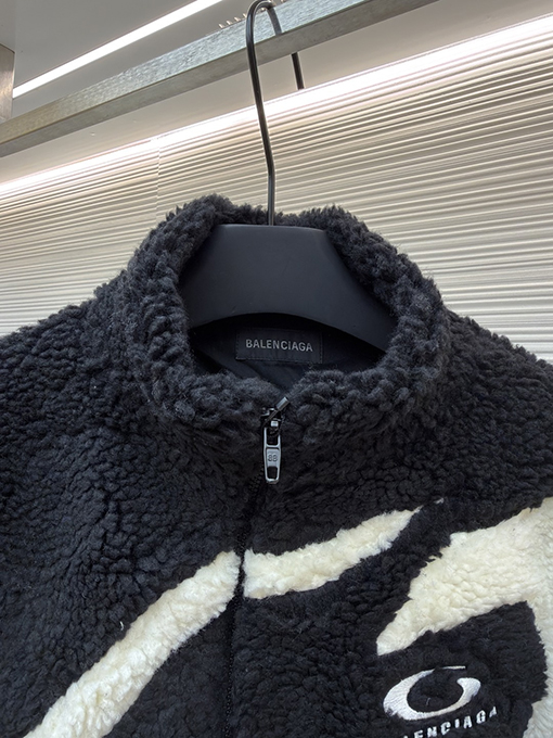 バレンシアガ Balenciaga スキーシリーズ ラムウール スタンドカラーコート