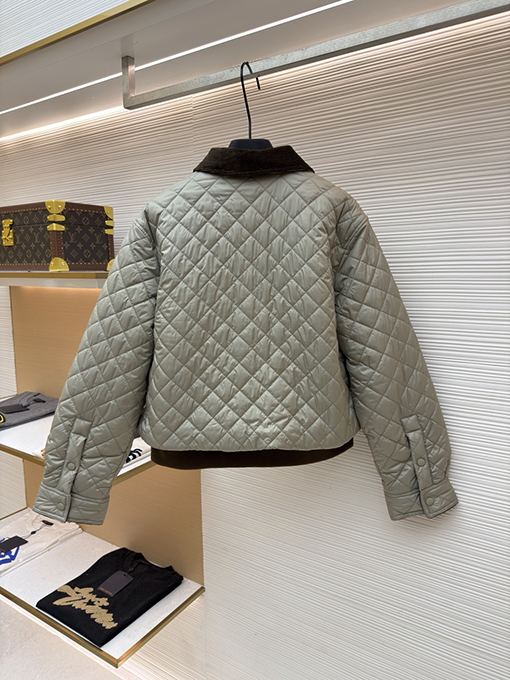 ロエベ ダイヤモンド柄シープスキンダウンジャケット