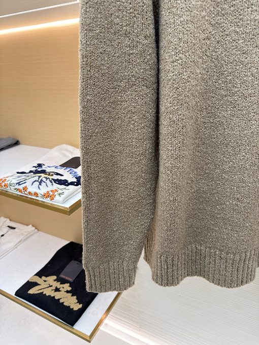 ルイヴィトンコピー 両面インターシャセーター