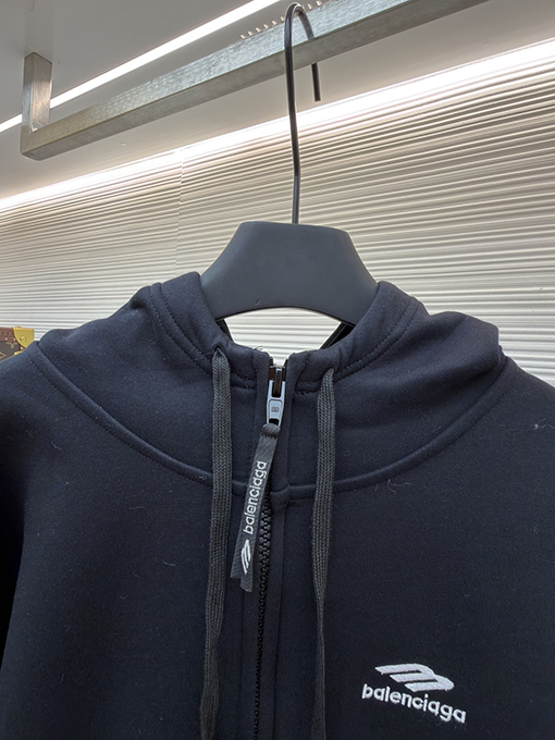 バレンシアガ Balenciaga SIK WEAR スキーシリーズ ベルベット フード付きスウェットシャツ