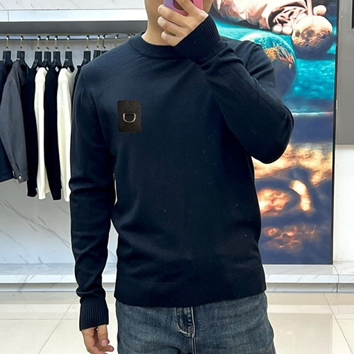 ロエベ メンズカジュアルニットセーター