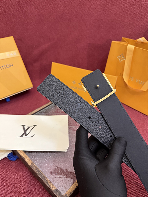 ルイヴィトンスーパーコピー Dimension 4.0 クラシックな両面ベルト