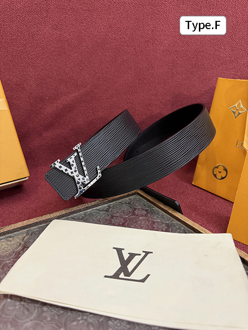 ルイヴィトンスーパーコピー Dimension 4.0 クラシックな両面ベルト