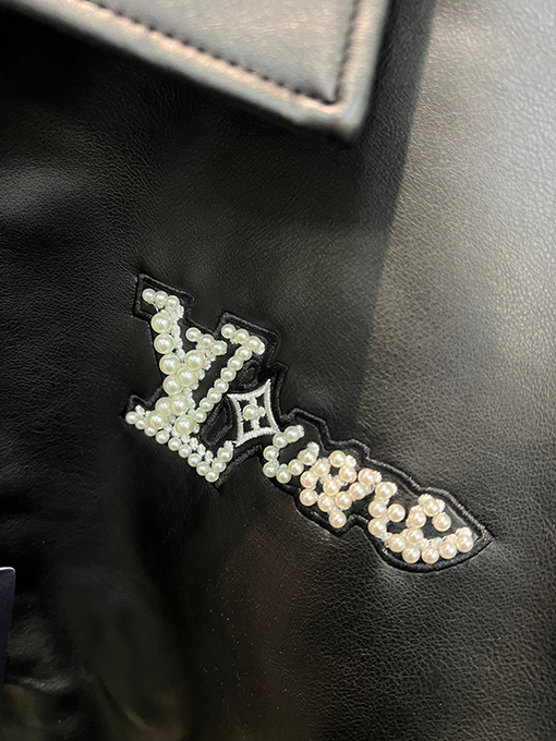 ルイヴィトンコピー 新しいレザージャケット