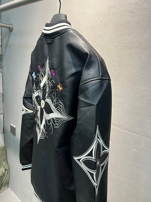 ルイヴィトン 新しい刺繍レザージャケット
