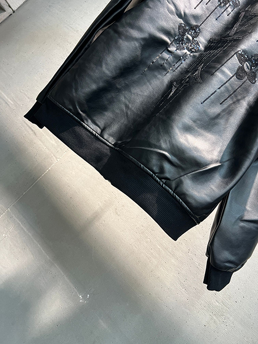 ルイヴィトンスーパーコピー 新作スパンコール刺繍レザージャケット