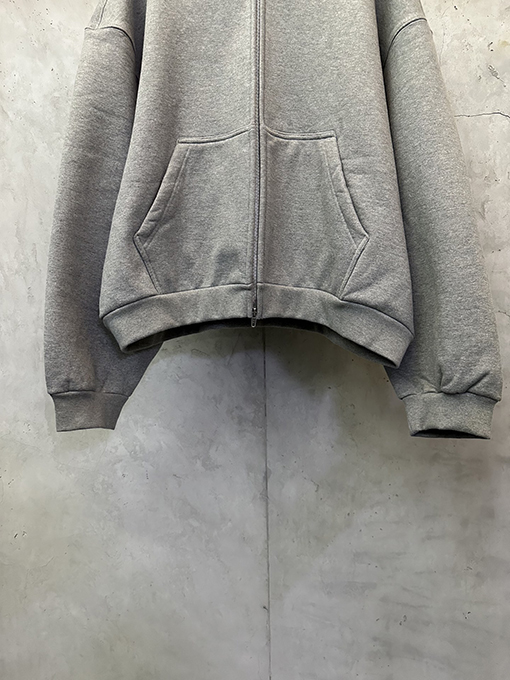 バレンシアガコピー Balenciaga ランウェイ ダブルリング刺繍フードジャケット